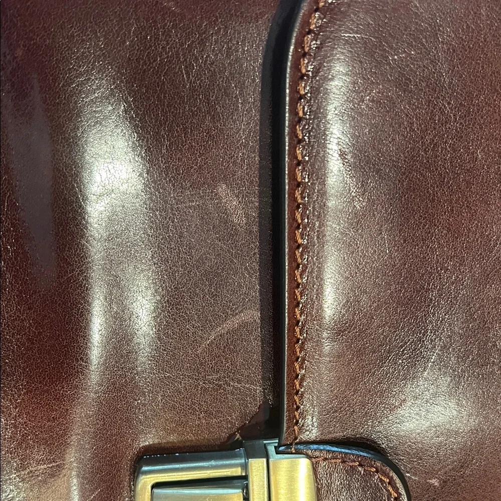 Men's Leather Briefcase Bag in Burgundy